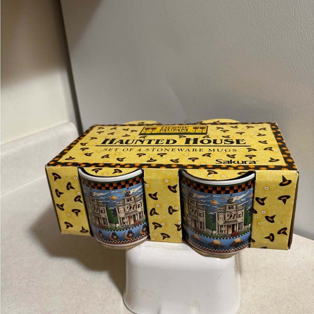 Sakura Haunted House Stoneware Mug Set stoneware Halloween Debbie Mumm NEW